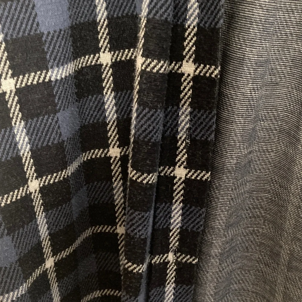 FAHERTY The Legend Sweater Shirt Large Navy Blue Winds Plaid Button Down - Picture 9 of 9